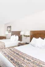 Hotel Baymont Inn Suites LeMars photo 1