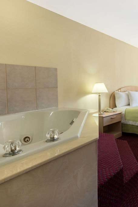 Hotel Days Inn Mount Vernon photo 5