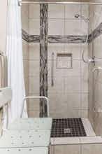 Hotel Super 8 Saskatoon Near YXE photo 5