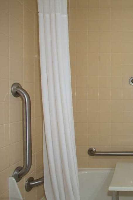 Hotel Baymont by Wyndham Jefferson City photo 5