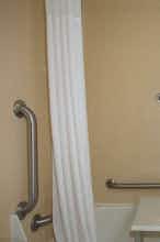 Hotel Baymont Jefferson City photo 5