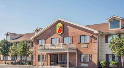 Super 8 by Wyndham Madison IN