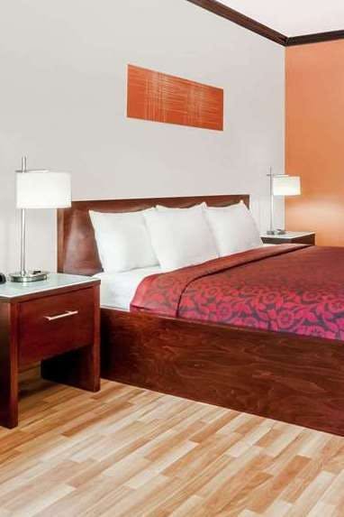 Hotel Days Inn & Suites by Wyndham Marquez photo 2