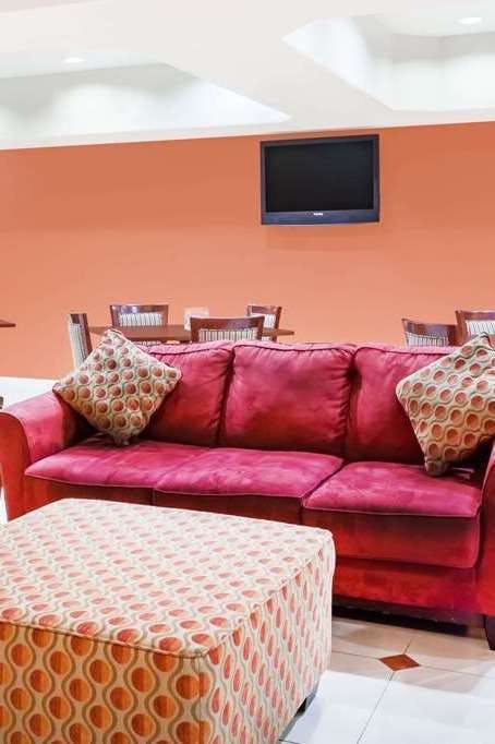 Hotel Days Inn & Suites by Wyndham Marquez photo 3