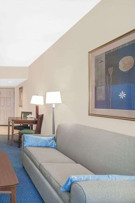 Hotel Wingate by Wyndham Ellicottville photo 5