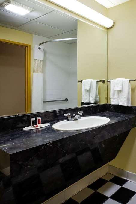 Hotel Days Inn Donegal photo 3