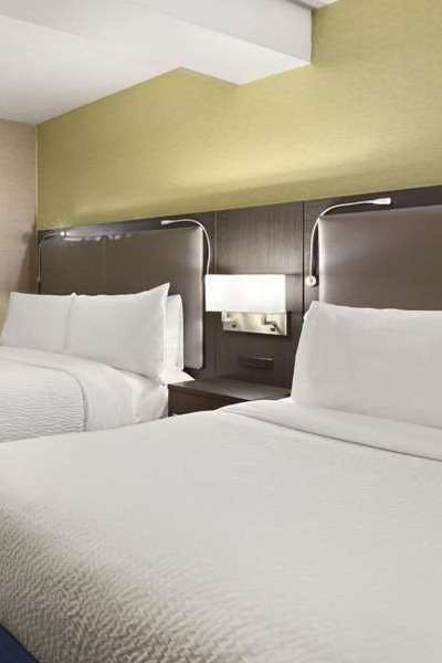 Hotel Days Inn - Ottawa photo 2
