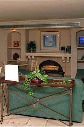 Hotel La Quinta Inn by Wyndham Bakersfield South photo 3