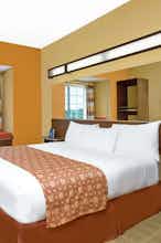 Hotel Microtel Univ Medical Park photo 2