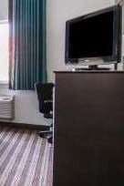 Hotel Super 8 by Wyndham Brenham TX photo 4