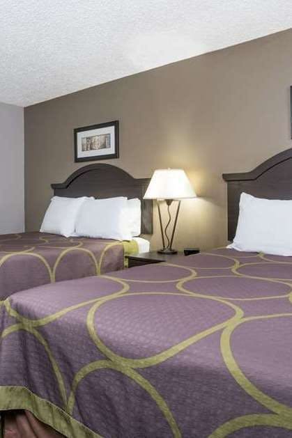 Hotel Super 8 by Wyndham Bismarck photo 2