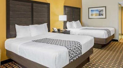 La Quinta Inn & Suites by Wyndham Denison - N. Lake Texoma