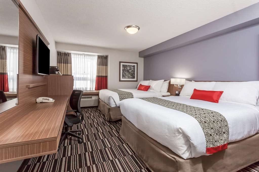 Hotel Microtel Kirkland Lake photo 3
