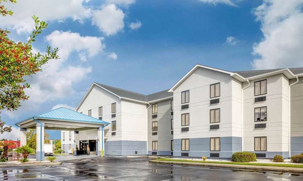 Baymont by Wyndham Pooler/Savannah