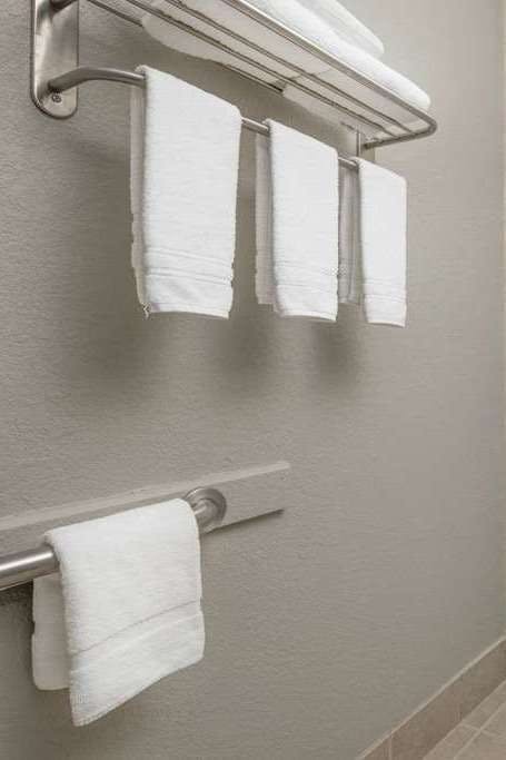 Hotel Baymont by Wyndham Pooler/Savannah photo 5