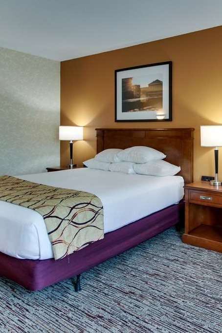 Hotel Drury Inn and Suites Meridian photo 2