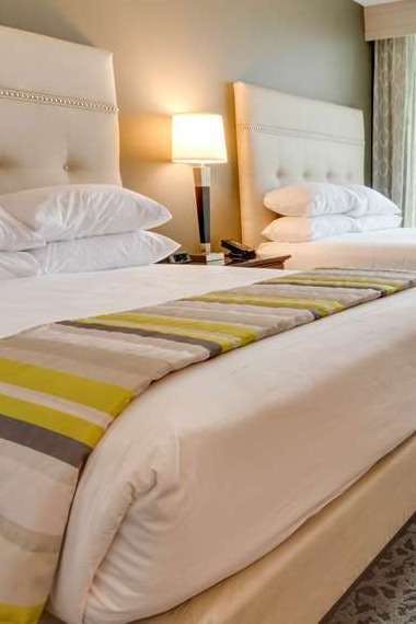 Hotel Drury Inn and Suites Pittsburgh Airport Settlers Ridge photo 1