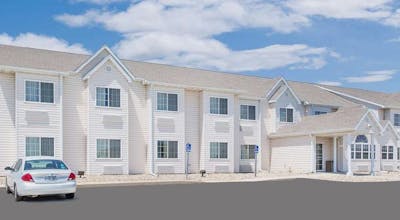 Microtel Inn & Suites by Wyndham Colfax/Newton