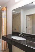 Hotel La Quinta Inn Ste Alvarado photo 4