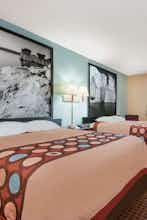 Hotel Super 8 by Wyndham Wakeeney photo 2