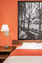 Hotel Super 8 Washington Peoria Are photo 2