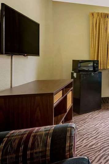 Hotel Super 8 by Wyndham Mentor/Cleveland Area photo 4