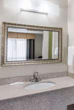 Hotel Super 8 by Wyndham Bangor photo 3