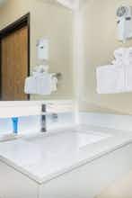 Hotel Days Inn Springville photo 5