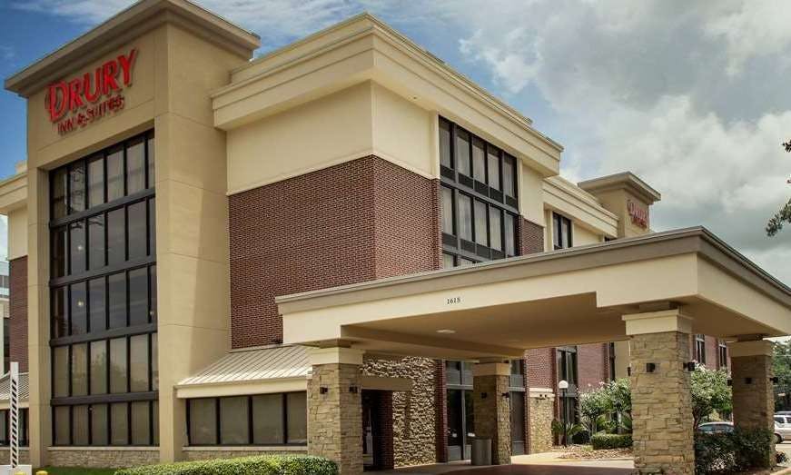 Drury Inn and Suites Houston Near the Galleria