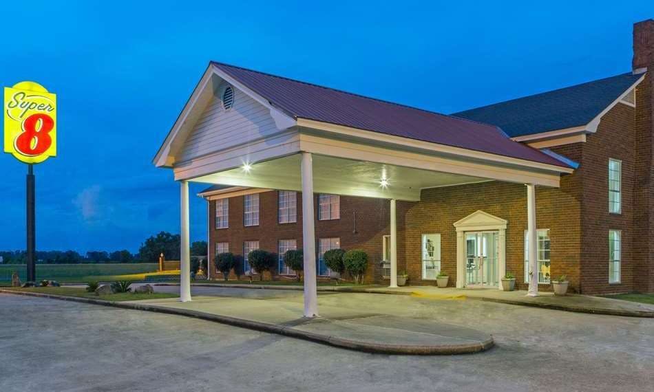 Super 8 by Wyndham Tallulah LA