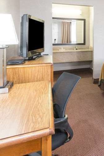 Hotel Super 8 by Wyndham Tallulah LA photo 4