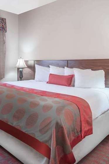 Hotel Ramada by Wyndham St George photo 1