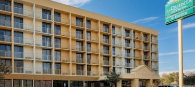 La Quinta Inn Ste BNA AP