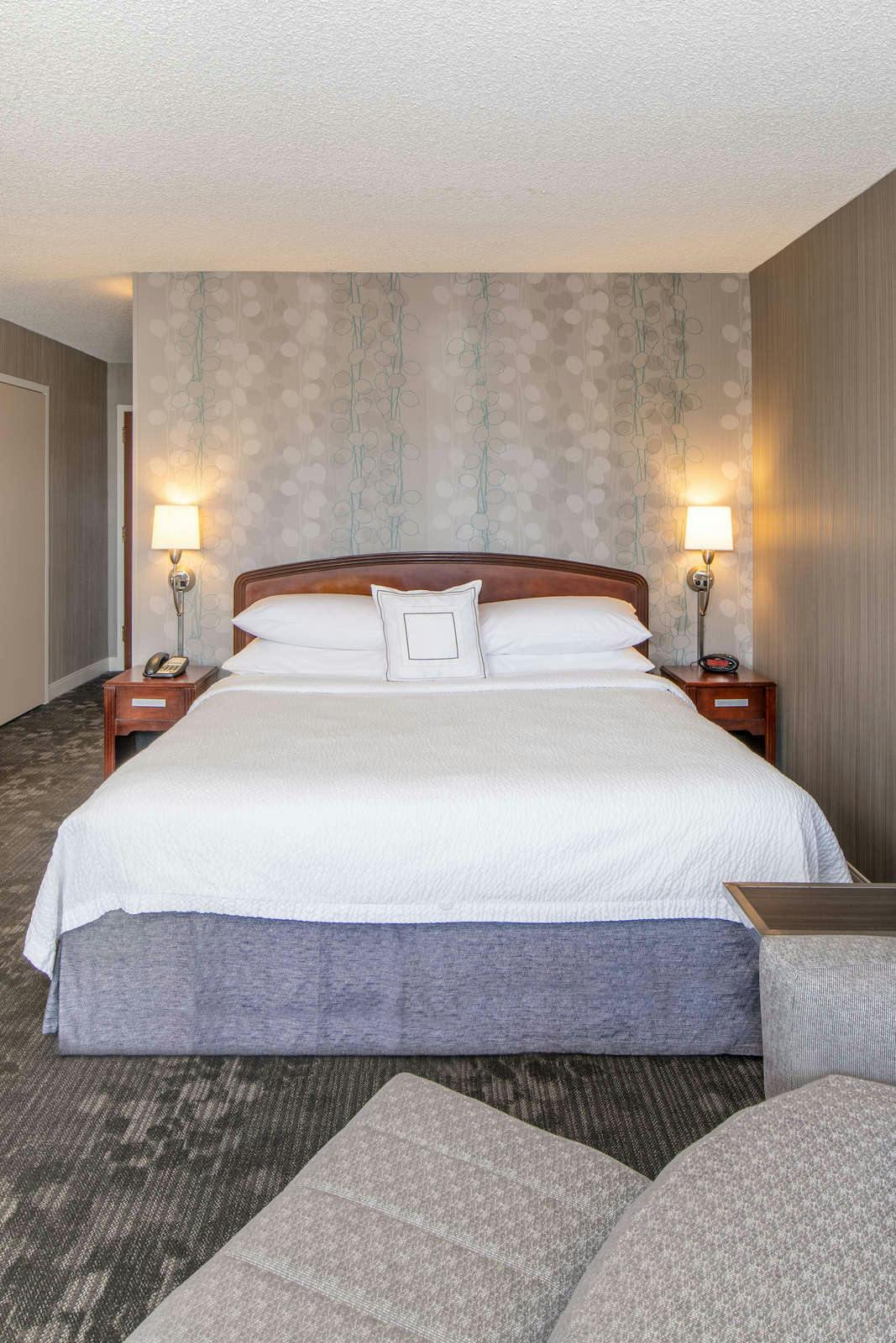 Hotel Courtyard by Marriott Oakland Airport photo 3