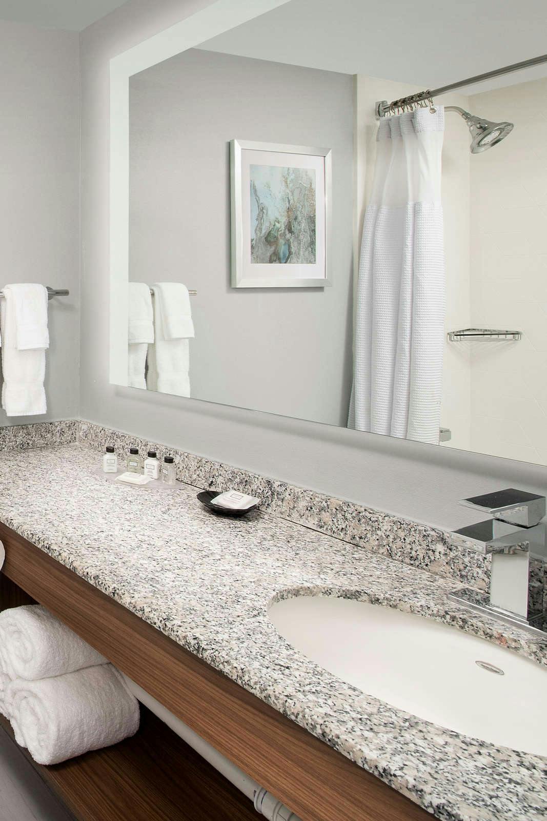 Hotel Crowne Plaza San Antonio Airport photo 3