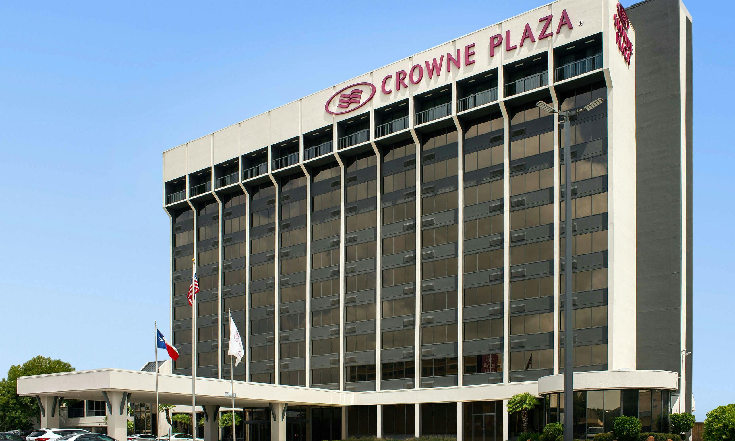 Crowne Plaza San Antonio Airport