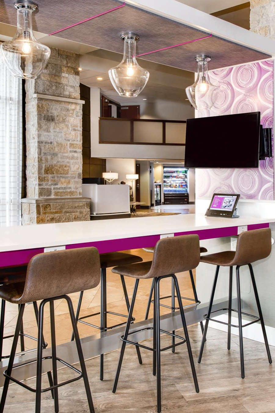 Hotel Crowne Plaza Milwaukee South photo 1