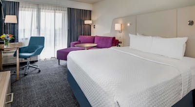 Crowne Plaza Milwaukee South