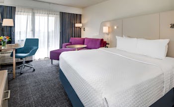 Crowne Plaza Milwaukee South