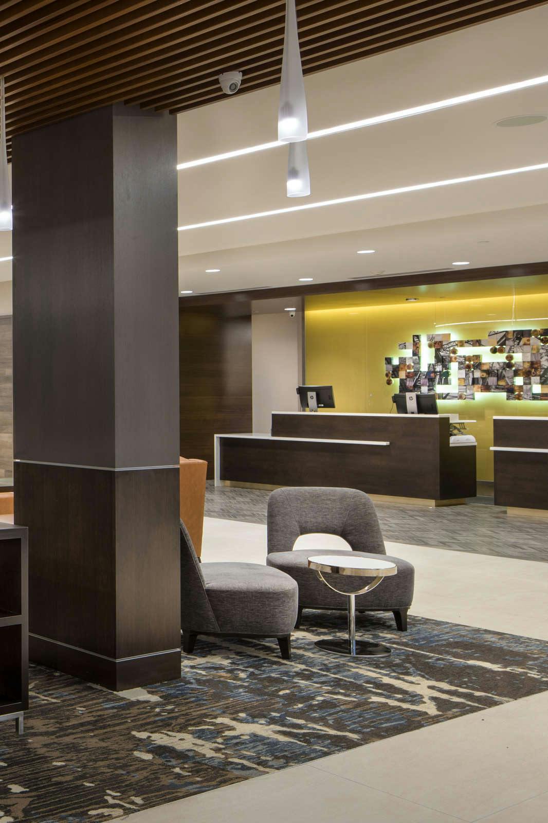 Hotel DoubleTree by Hilton Hotel Syracuse photo 5