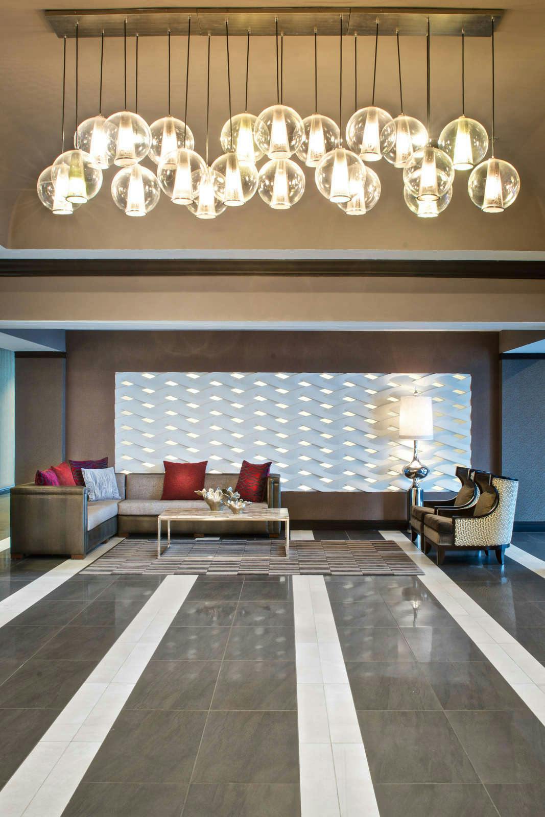 Hotel Embassy Suites by Hilton Dulles Airport photo 4