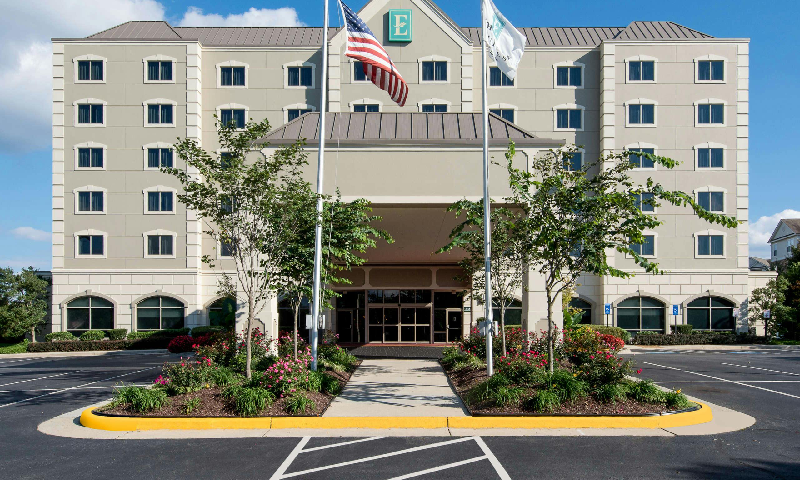 Embassy Suites by Hilton Dulles Airport