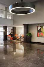 Hotel Embassy Suites by Hilton Philadelphia Airport photo 4