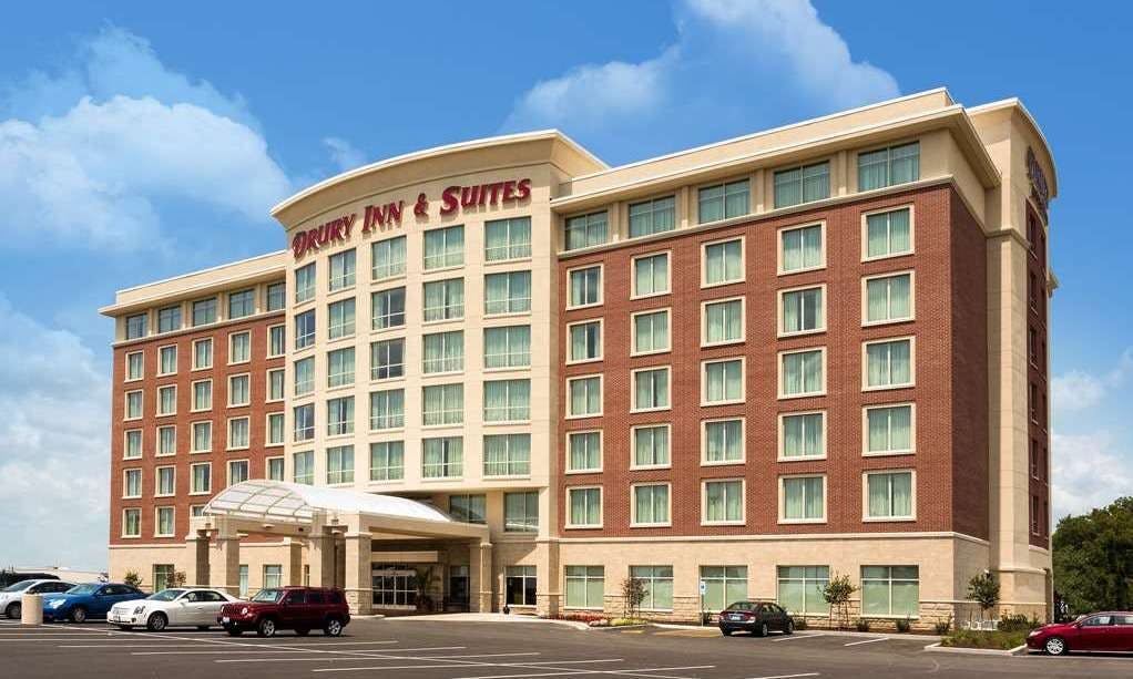 Drury Plaza Hotel Mt. Vernon