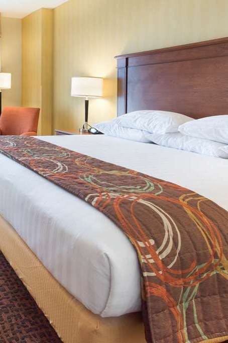 Hotel Drury Plaza Hotel Mt. Vernon photo 1