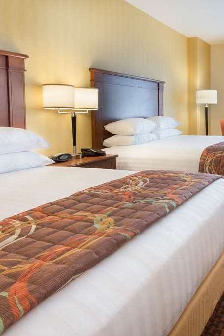 Hotel Drury Plaza Hotel Mt. Vernon photo 2