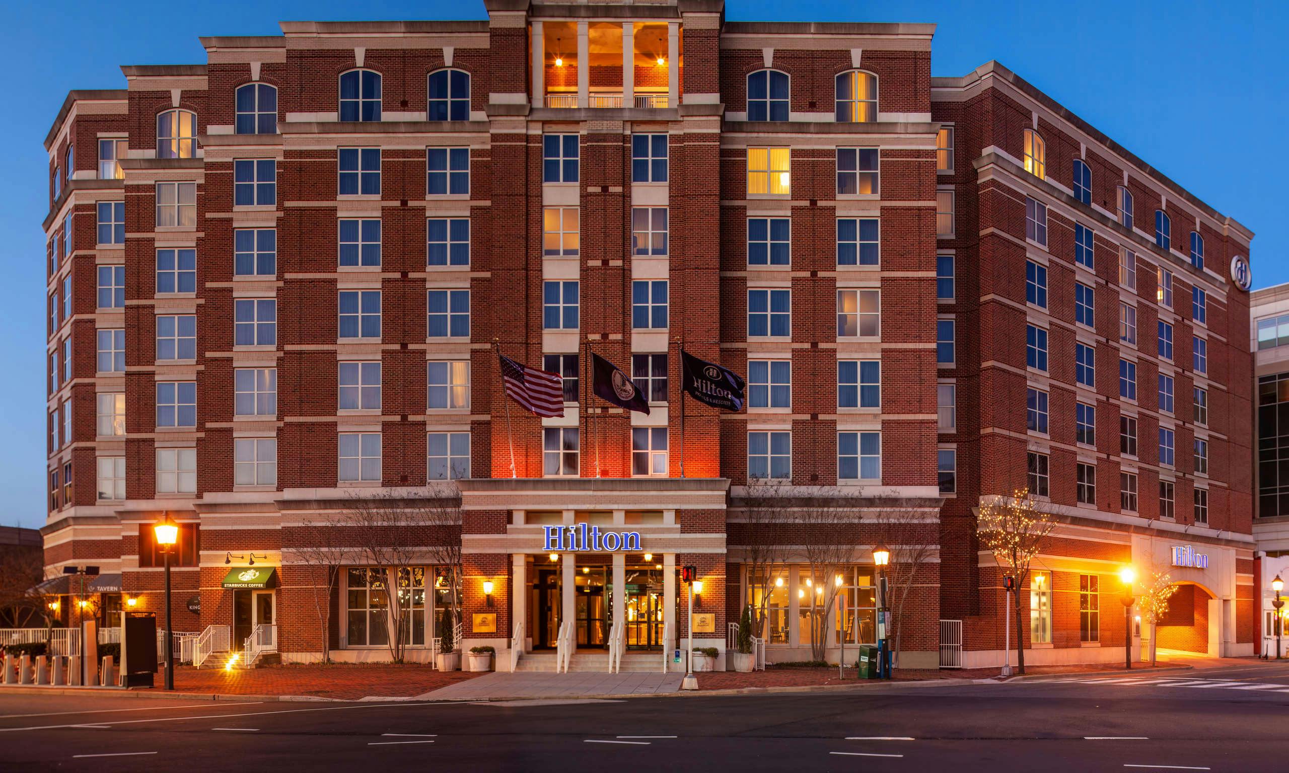 Hilton Alexandria Old Town