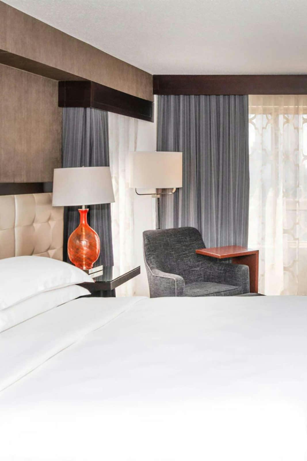 Hotel Sheraton Indianapolis City Centre Hotel photo 1