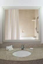 Hotel Hilton Garden Inn Virginia Beach Town Center photo 2
