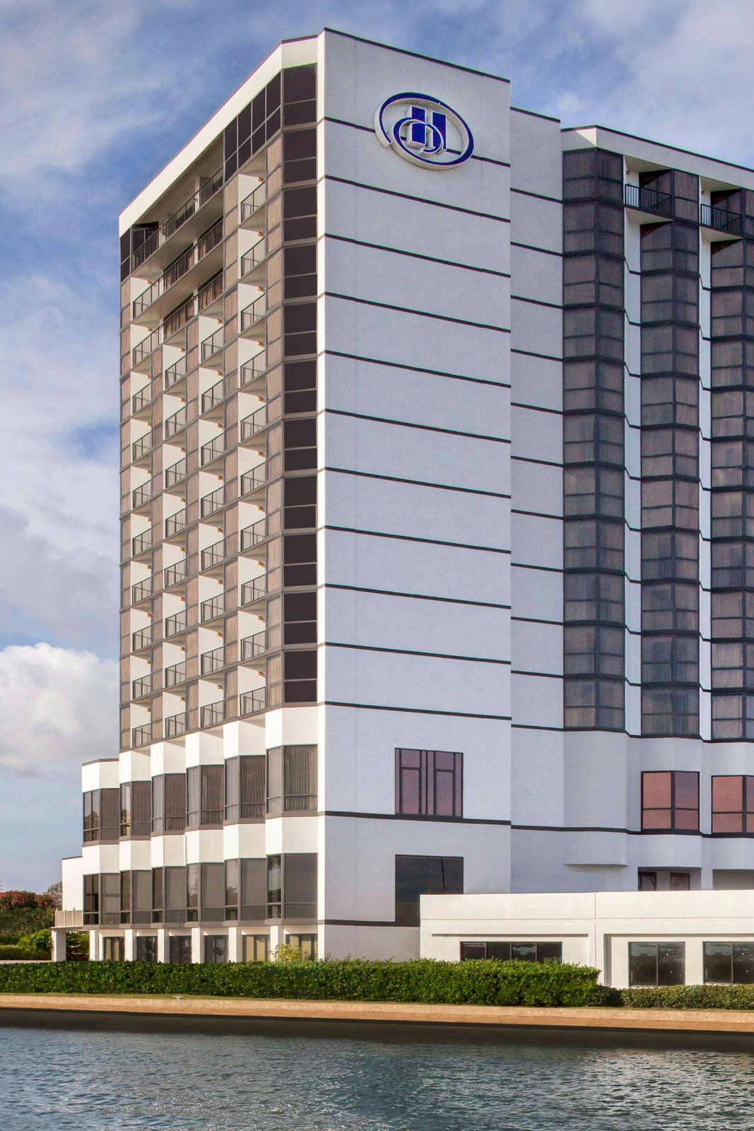 Hotel Hilton Houston NASA Clear Lake photo 1